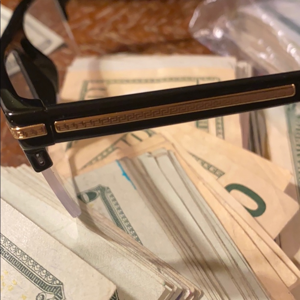 VERSACE GLASSES - Picture 3 of 5